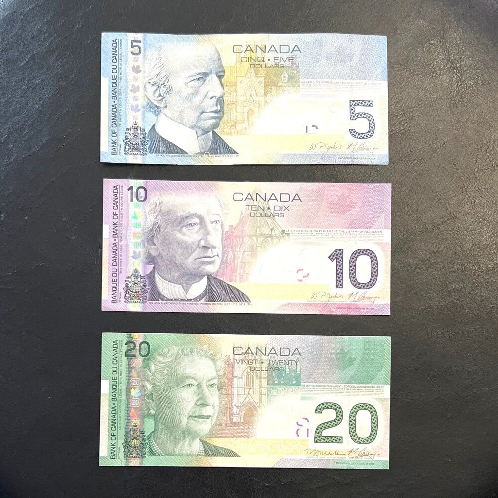 Canada Stunning Uncirculated Set of 2008 $5, 2005 $10 & 2004 $20 Bill!